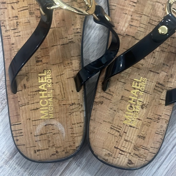 Authentic Michael Kors sandals-8 - Picture 7 of 7